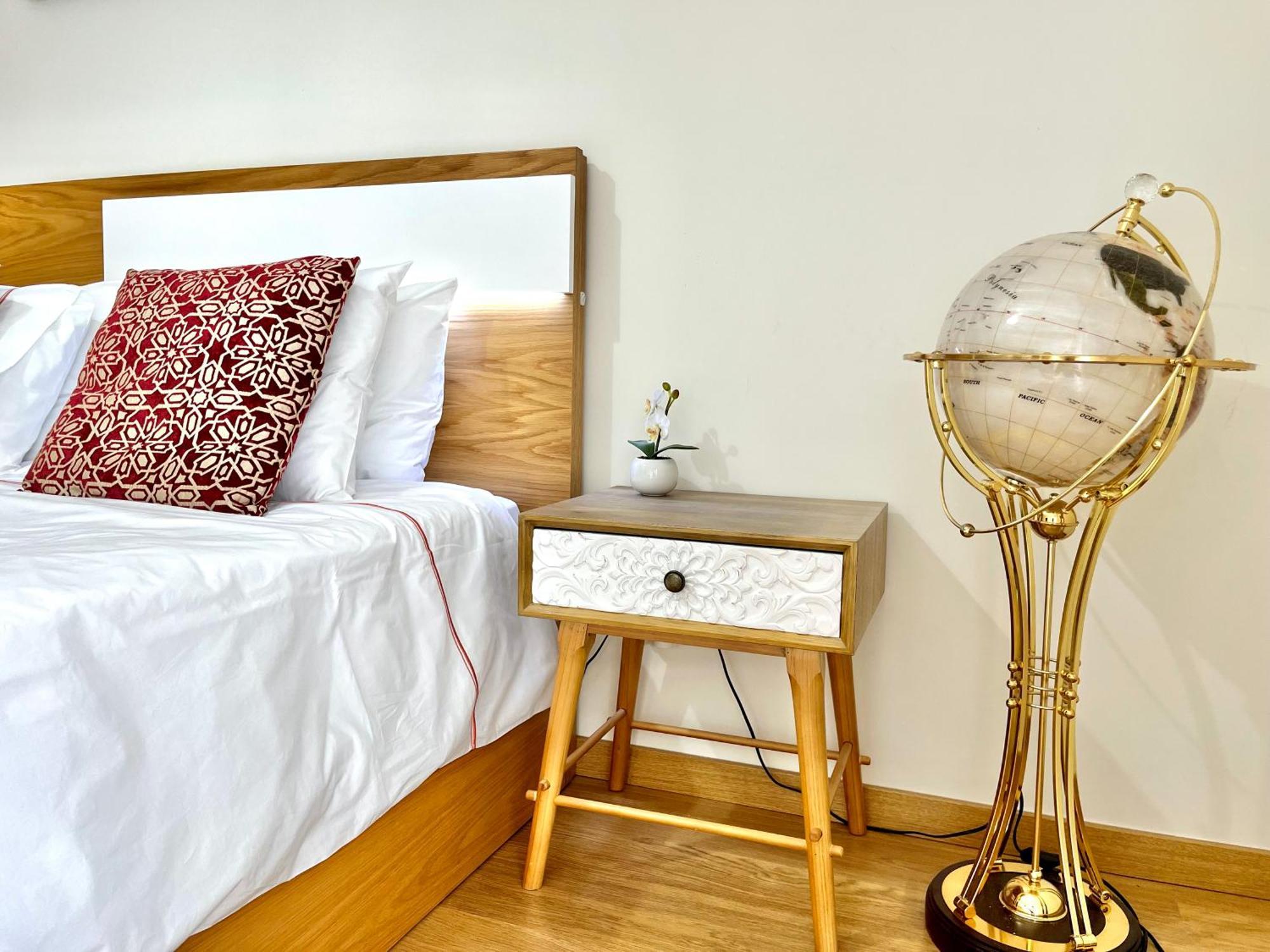 Appartement Modern & Spacious With River View *