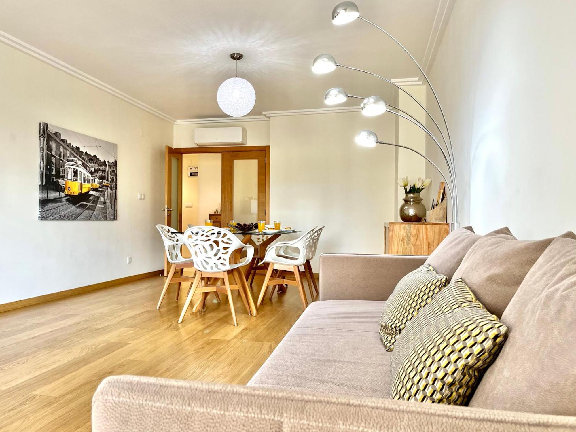 Appartement Modern & Spacious With River View Lisboa